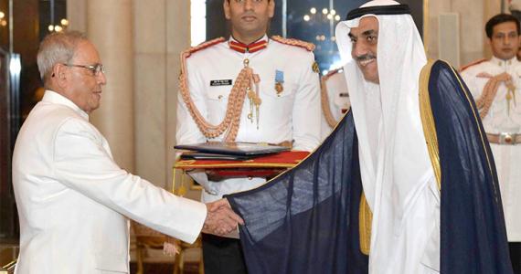 Ambassador Fahad Al-Awadi presents credentials to Indian President 